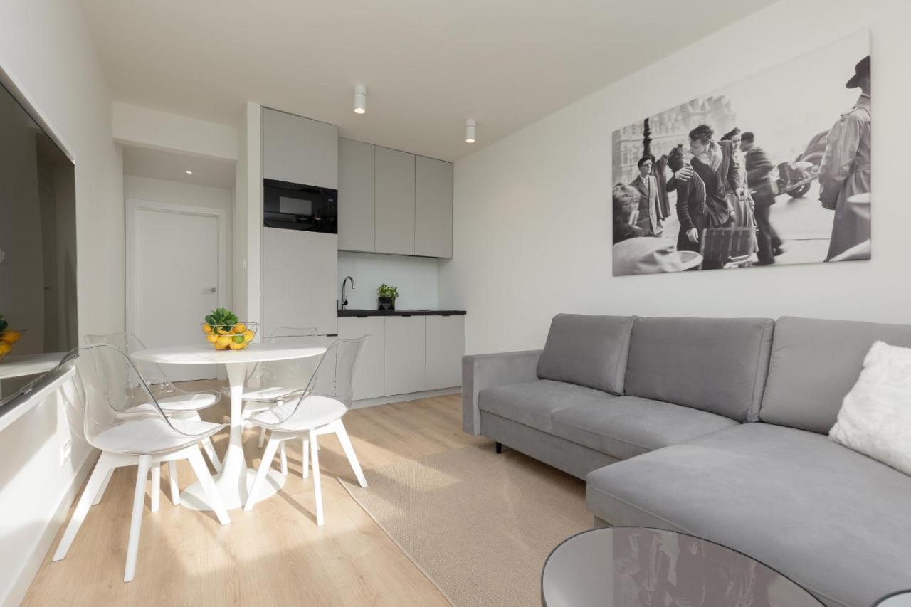Cosy Dream City Center Apartment By Noclegi Renters Warszawa Exteriör bild